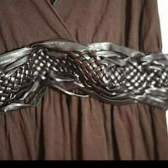 Tank - Picture 2 of 2